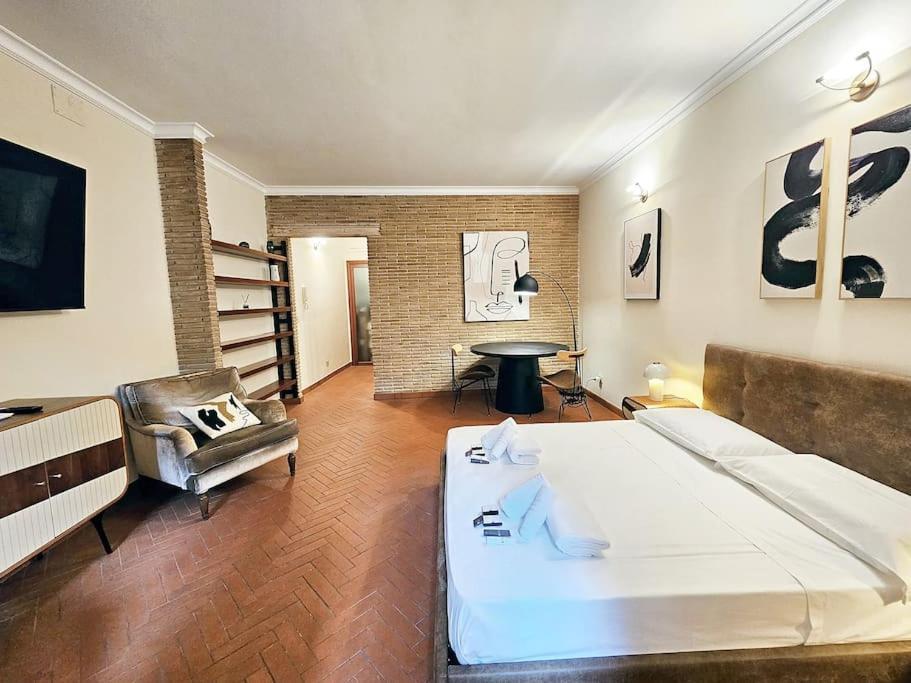 Apartment Vicolo Dell'atleta 23 - Garden In Trastevere Rom