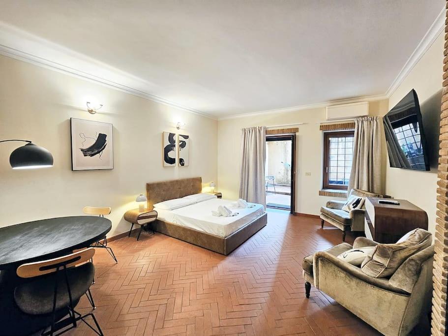 Apartment Vicolo Dell'atleta 23 - Garden In Trastevere *